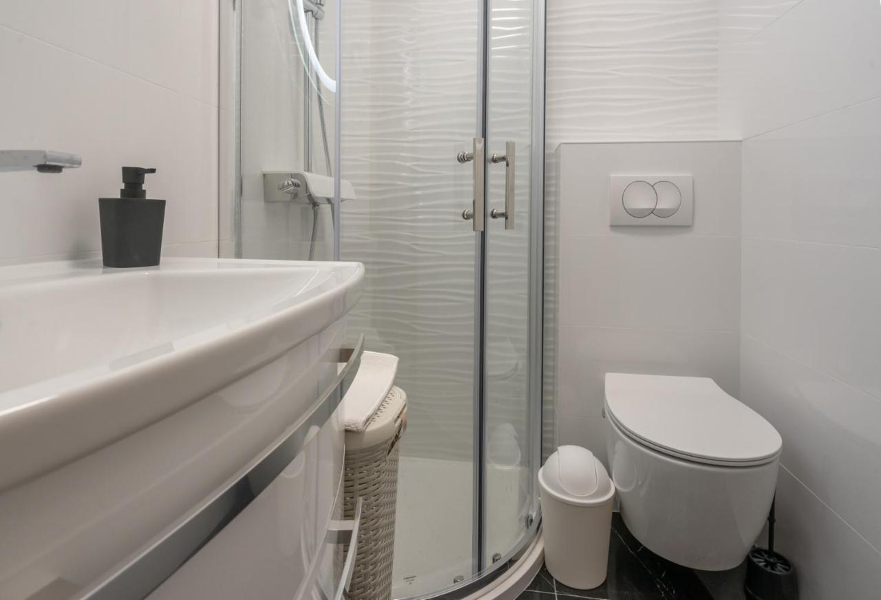 Apartment Fiorella Pula Luaran gambar